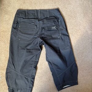 Arc'teryx women’s capri  Pants Soft Stretch Fabric